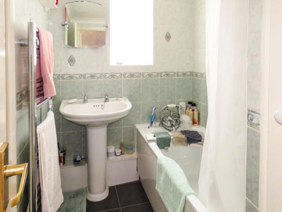 Photo 10