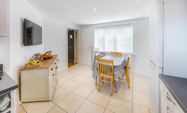 Nightingale Lane, Barnham photo 5