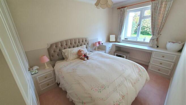 6. Bed 2.jpg