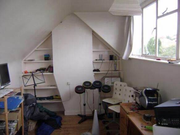 Photo 9
