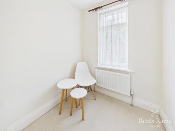 3 bed Semi-Detached for sale Image 9