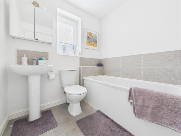 3 bed Detached for sale Image 10