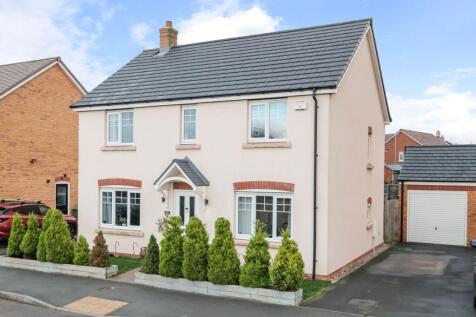 Wildlife Way, Droitwich, WR9