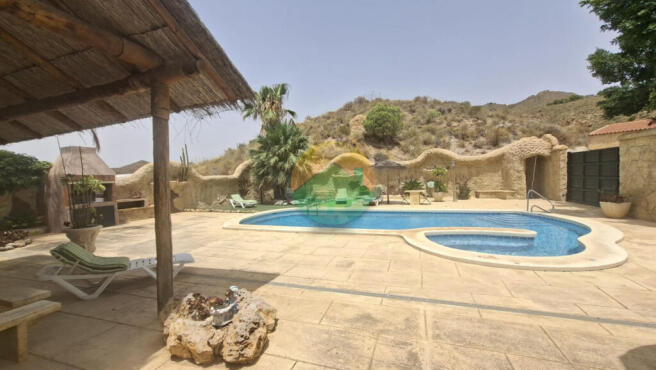 4 Bedroom Country house For Sale-MAZ28-2