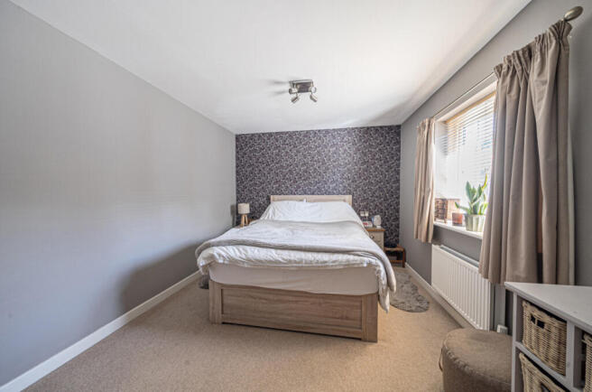 1353441-11-68d154...