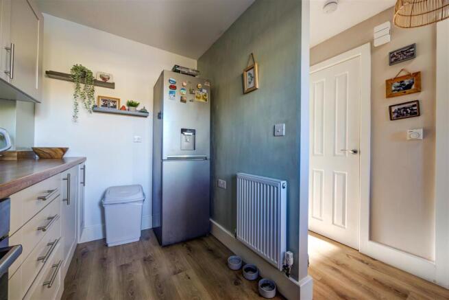 Kitchen_04.jpg