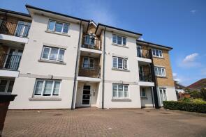 Flat 2, 214 Limeleaf Court, Hale Lane, Edgware HA8 9PX