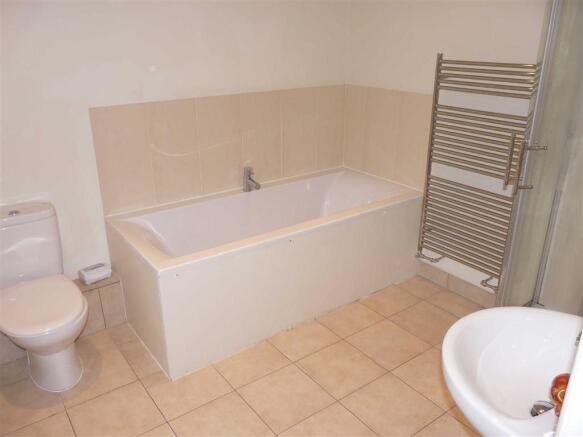 JACK & JILL BATHROOM