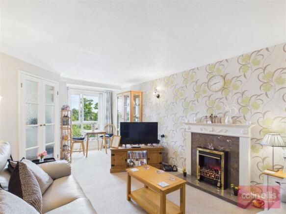 1 bed Flat for sale Image 4