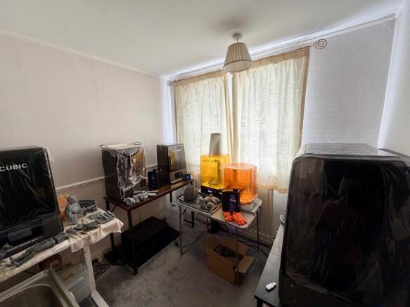 3 bed Semi-Detached for sale Image 9