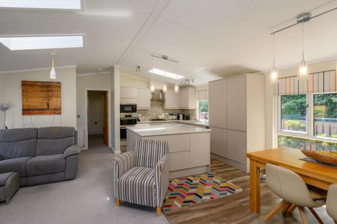 2 bed Lodge for sale Image 7