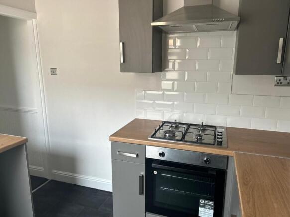 Chappie Flat Kitchen 2.jpg