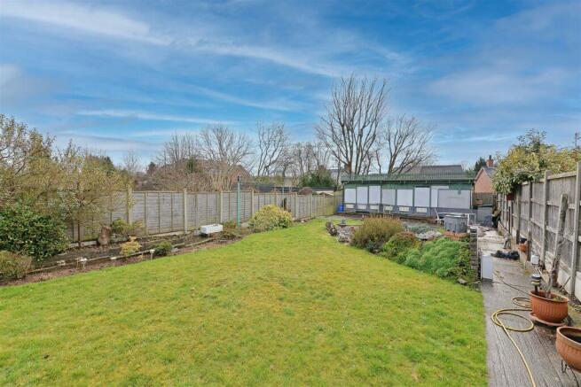468 Alcester Road - gdn4.jpg