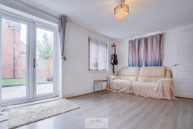 3 bed Detached for sale Image 7