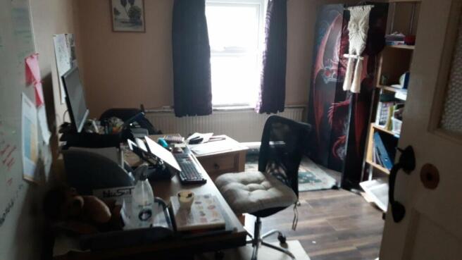 Photo 3