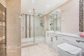 13, Tudor Grange, Westcombe Park Road, Blackheath SE3 7RZ