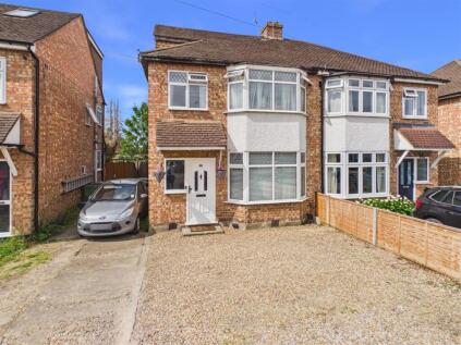 Braycourt Avenue, Walton-On-Thames