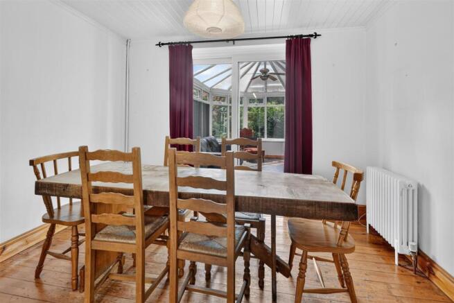 3 bed Detached for sale Image 11