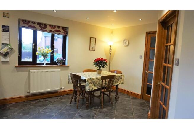 Breakfast Room