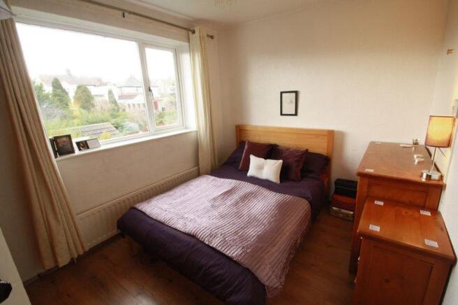 REAR BEDROOM