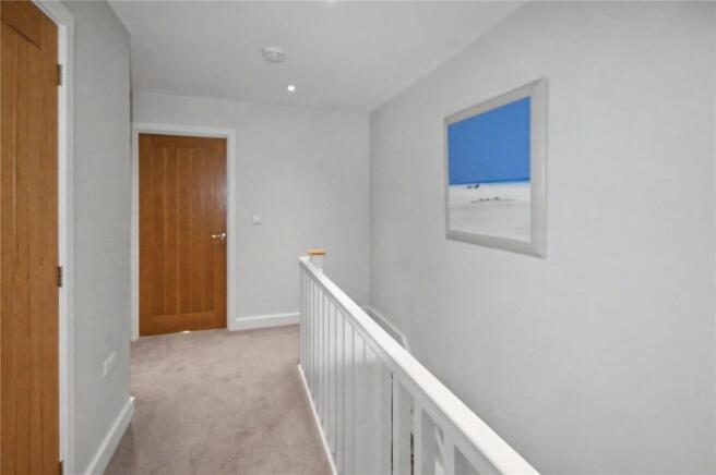 3 bed Semi-Detached for sale Image 12