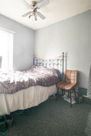 3 bed Semi-Detached for sale Image 7