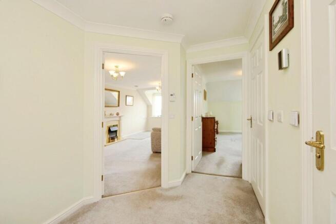 1 bed Retirement Property for sale Image 11