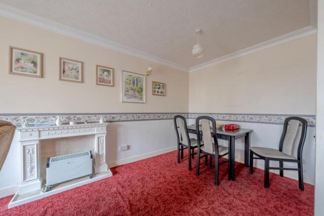 2 bed Flat for sale Image 9
