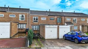 25, Kirtley, Glascote, Tamworth B77 2HE
