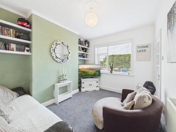 Lounge: