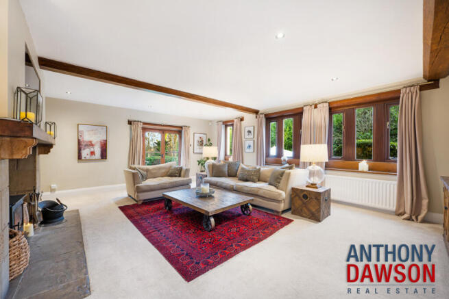 4 bed Semi-Detached for sale Image 6