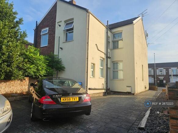 Exterior - Rear & Side (Large Driveway)