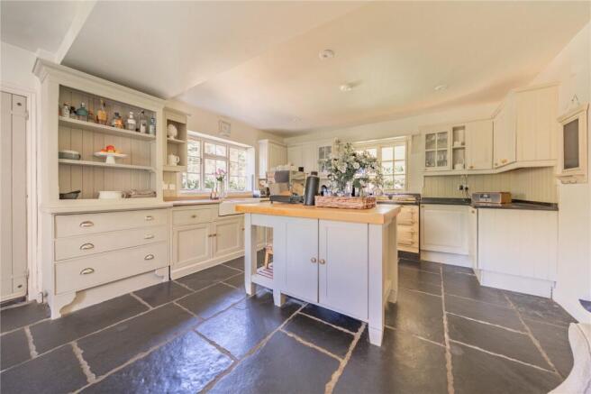 14 Kitchen