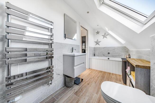 Upstairs Bathroom