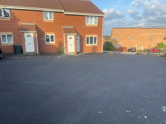 1 bed Flat to rent Image 9