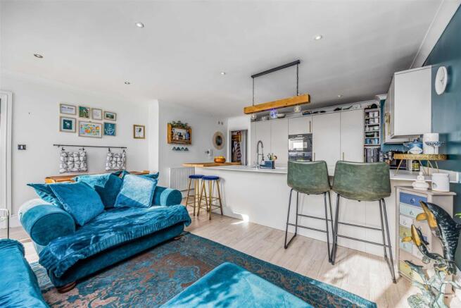 Flat 9, 48-50, Elm Grove, Southsea-Small-PorticoMa