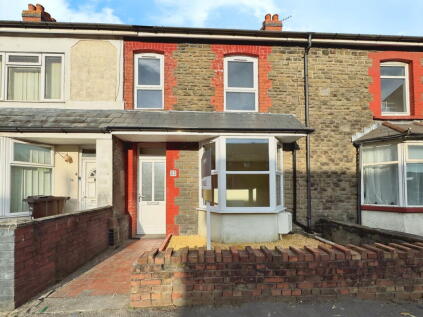 St. Cenydd Road, Caerphilly, CF83 2TD