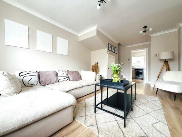 2 bed Semi-Detached for sale Image 6
