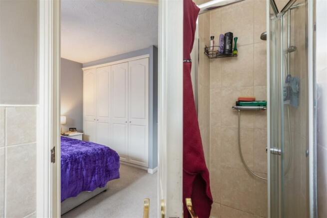 Millers Close 1 Bedroom 1-4.jpg