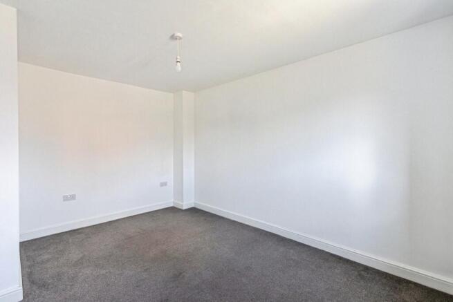 2 bed Semi-Detached for sale Image 6
