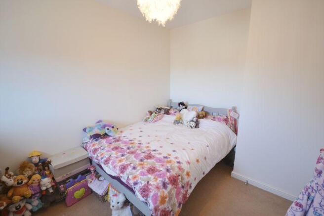 Bedroom 4 - an...