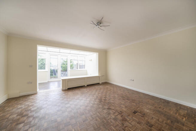 1306193-3-68417d0...