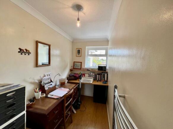 bedroom3.jpg