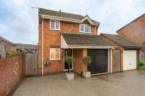 5, Hintlesham Drive, Felixstowe IP11 2YL