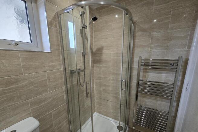 5 bed Terraced for sale Image 4