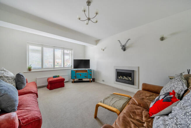 1425252-14-69b168...