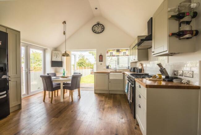 Kitchen / Dining Are
