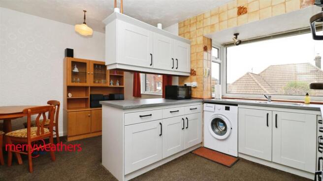3 bed Detached Bungalow for sale Image 6
