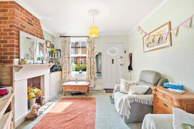 Radnor Gardens, Twickenham, TW1 photo 4