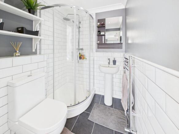 En-Suite Shower